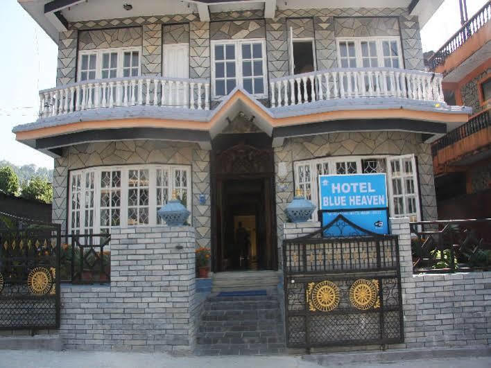 Hotel Blue Heaven Pokhara Extérieur photo